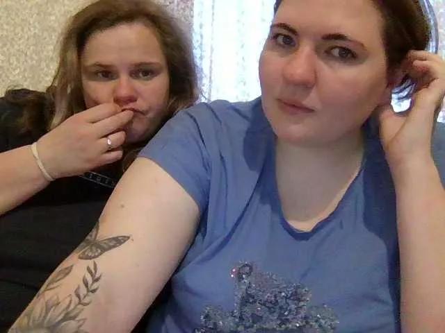 HollyXEva from BongaCams