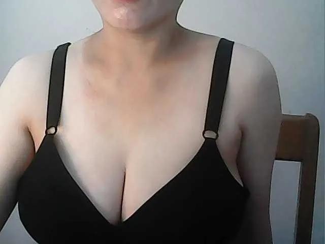 hotbabyasian from BongaCams is Freechat