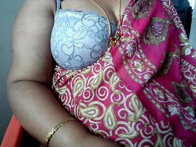 hotpavitra from BongaCams is Freechat