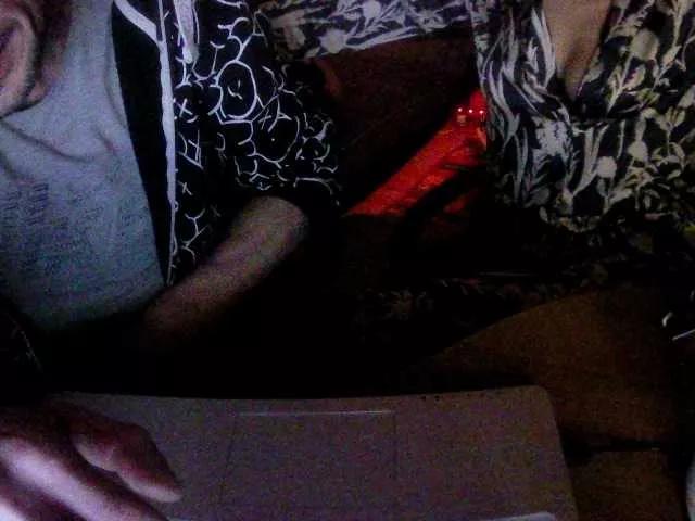 HotTwix from BongaCams