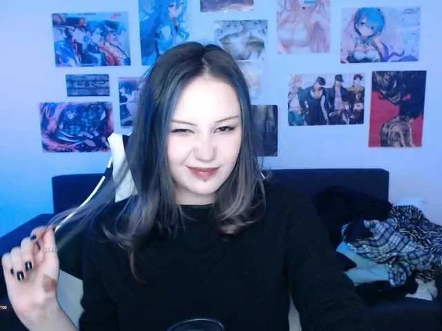 Hugo-Min on BongaCams