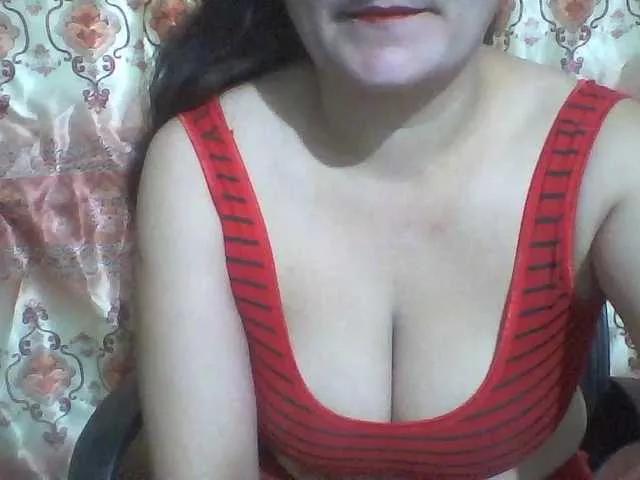 Indiagirl50 from BongaCams