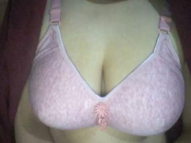 Indiagirl50 from BongaCams