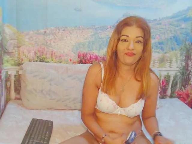indianaqua from BongaCams