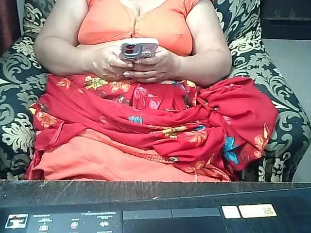 Indianbhabhimilf40 from BongaCams is Freechat