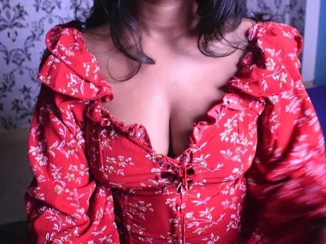 indianpriya from BongaCams