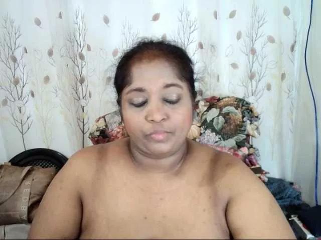 Indiantasha from BongaCams