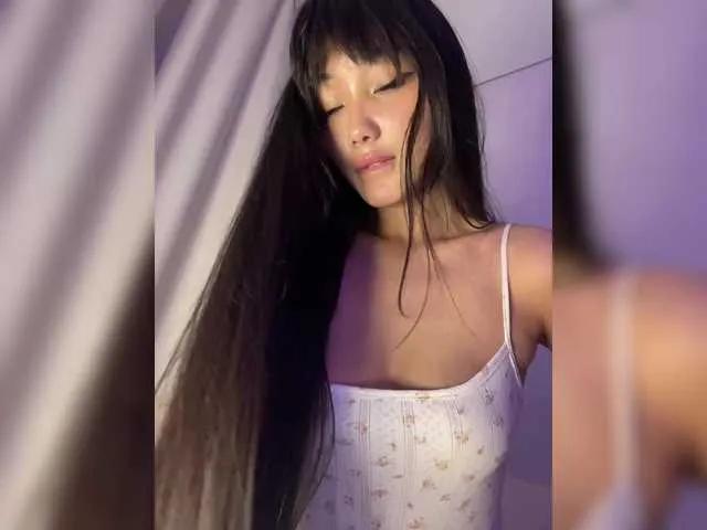 InJiOcean99 from BongaCams