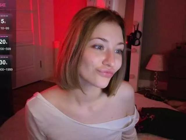 innerbloom from BongaCams
