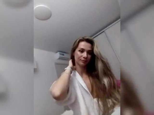 Irina11 from BongaCams