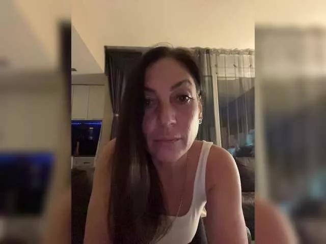 IrinkaGata from BongaCams