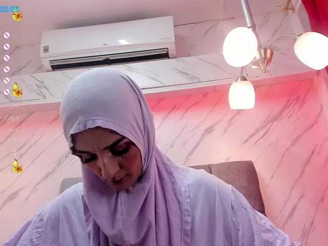IrisKarimm from BongaCams
