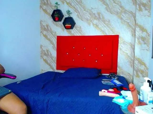 Issa-love from BongaCams is Freechat