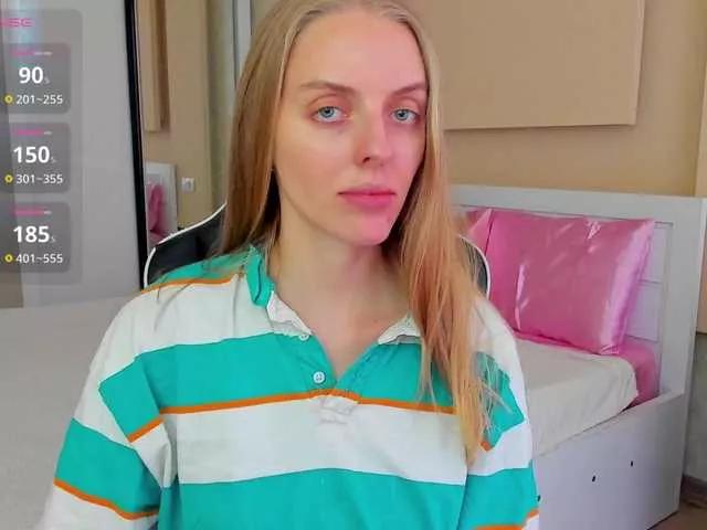 Checkout girls naked models with similar nickname. Cute sexy Free Models.
