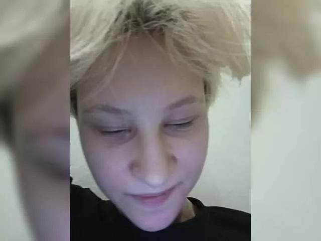 jillari from BongaCams