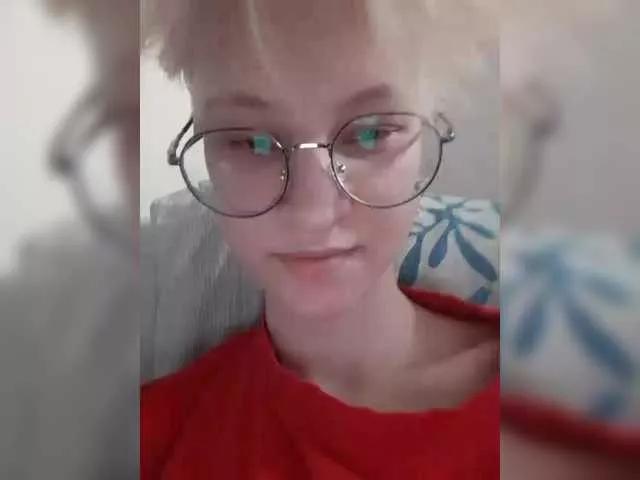 jillari from BongaCams