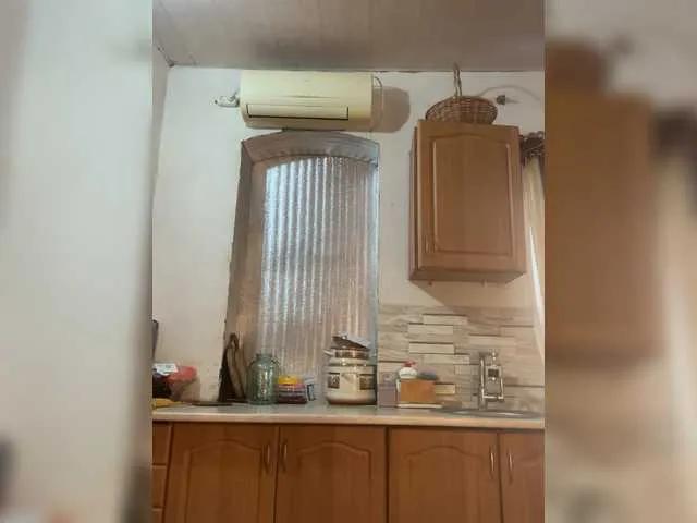 Ju--lia from BongaCams