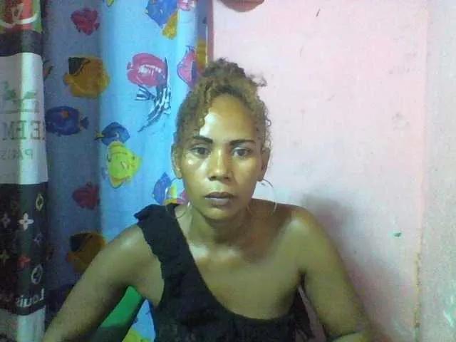 julianaah from BongaCams is Freechat