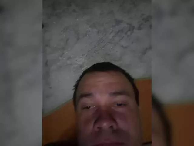 KakTYT from BongaCams