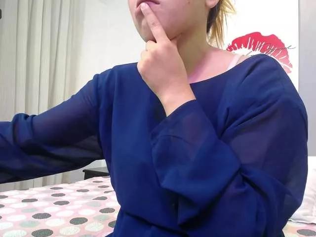 kamilahnajwa from BongaCams is Freechat