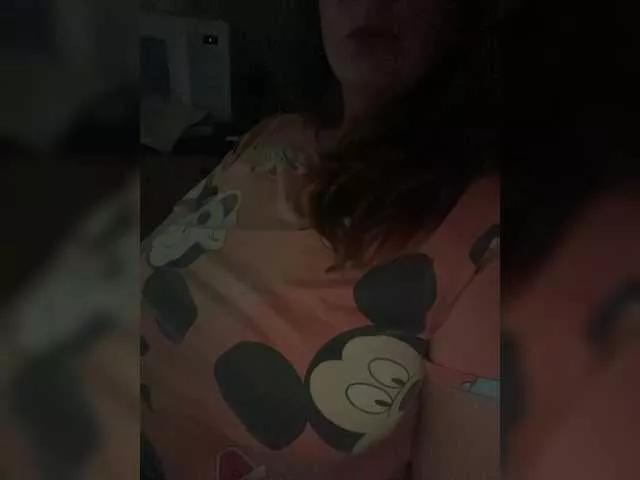 KaraMeld from BongaCams