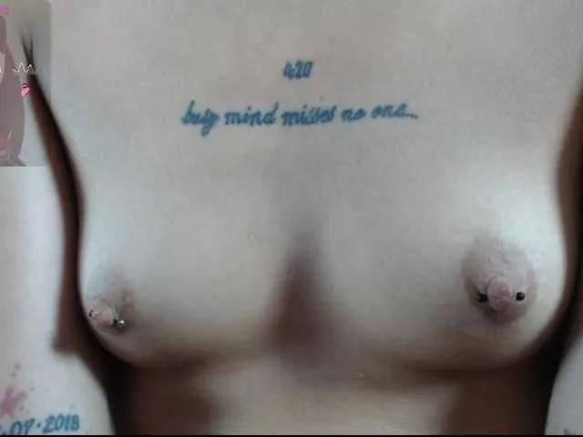 Checkout girls naked models with similar nickname. Cute sexy Free Models.