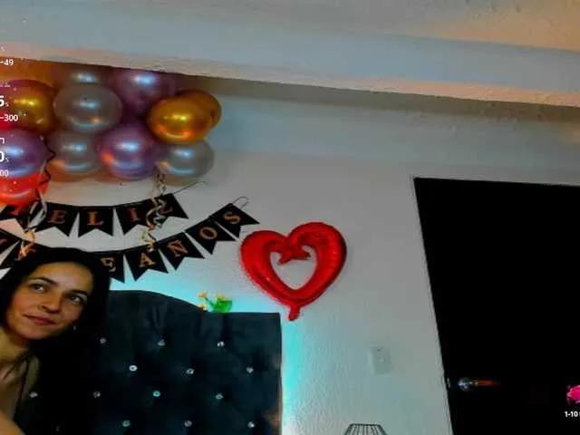 karol-rose from BongaCams is Freechat