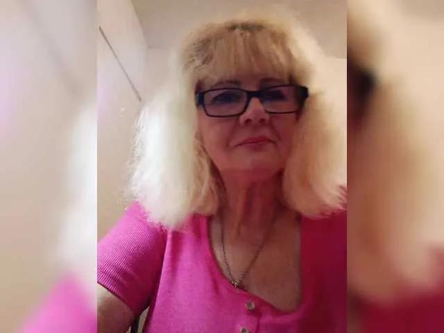 KASANDRABOLOSHKA from BongaCams