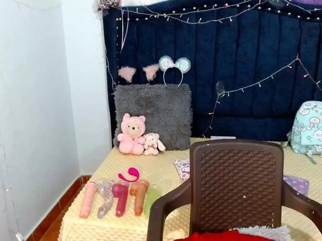 katalinalxx from BongaCams