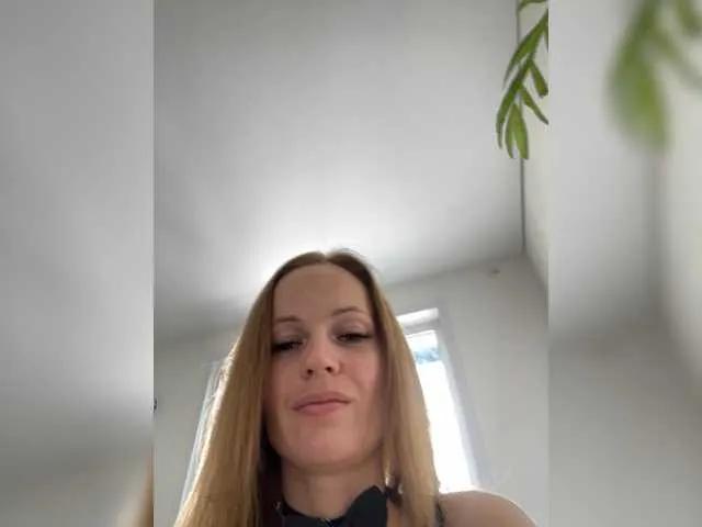 KaterinaFerrari from BongaCams is Freechat