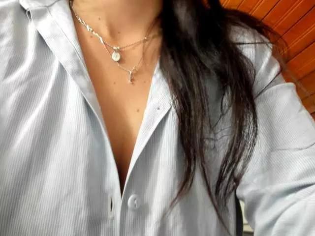 katherine-blair from BongaCams is Freechat
