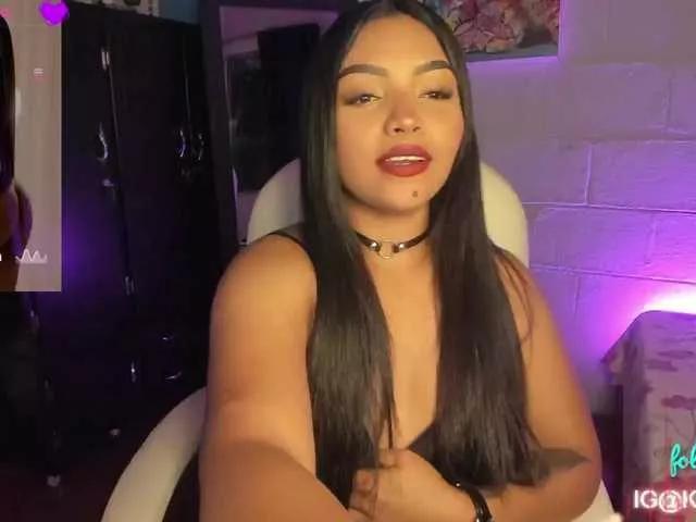 KatteLambert from BongaCams