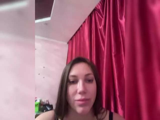 kATTYf from BongaCams