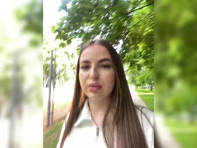 KettyPretty25 from BongaCams