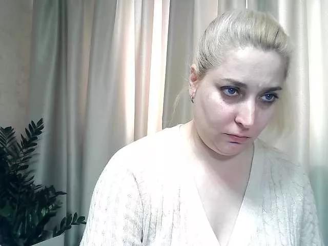 KickaIricka from BongaCams