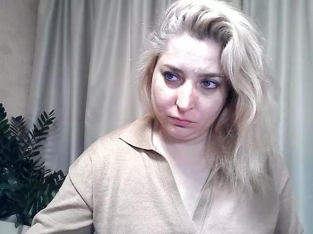 KickaIricka from BongaCams