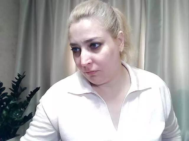 KickaIricka from BongaCams