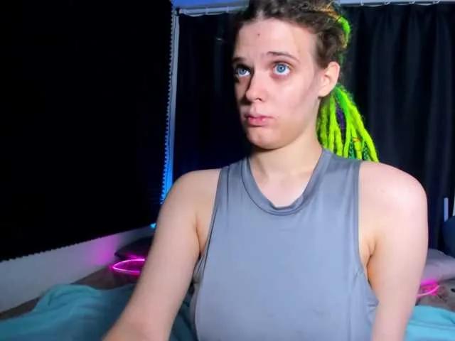 KIKIKrash from BongaCams is Freechat