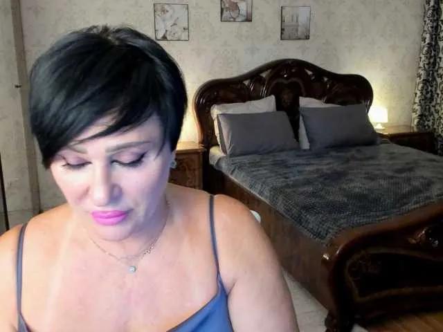 KiraTempt from BongaCams is Freechat