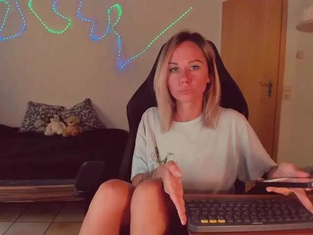 kirillenok from BongaCams