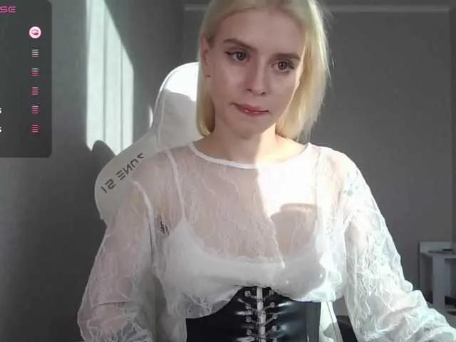 kissesliza from BongaCams
