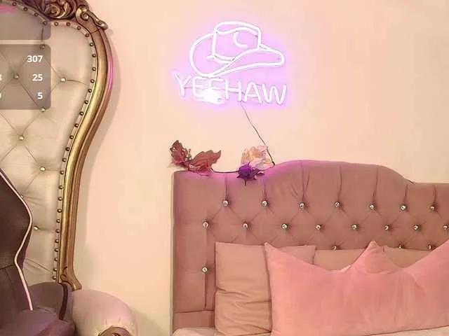 KISSI-TAY from BongaCams