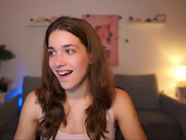 Kissiecat from BongaCams