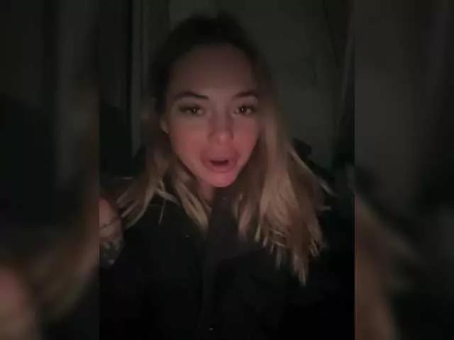 kissmiss06 from BongaCams
