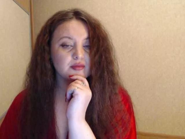 KitiFoX from BongaCams