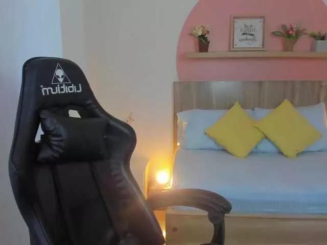 kitty-sweeety from BongaCams is Freechat
