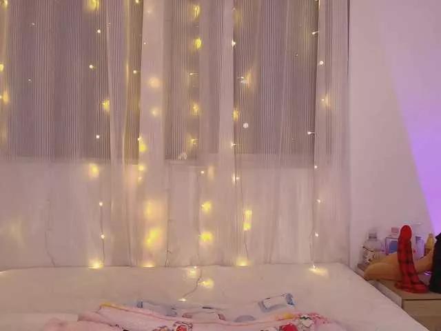 kittylove18 from BongaCams