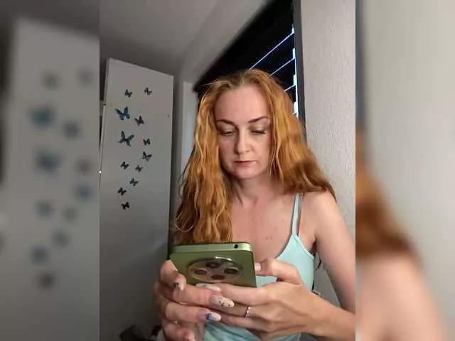 KorolevaStar from BongaCams is Freechat