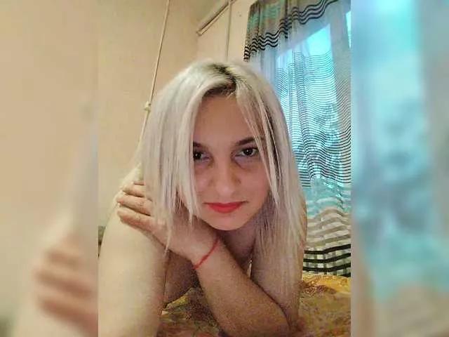 Kristin-68 from BongaCams is Freechat