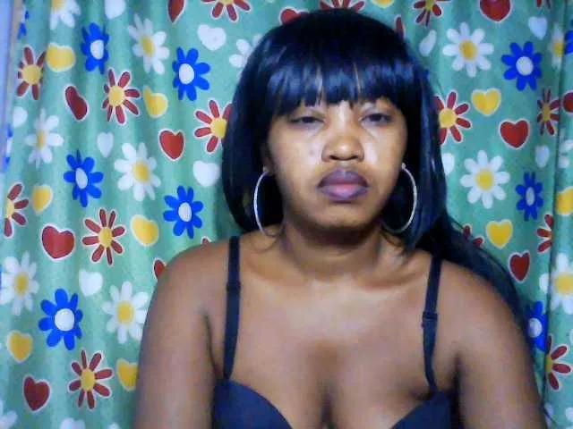 kylie11 from BongaCams is Freechat